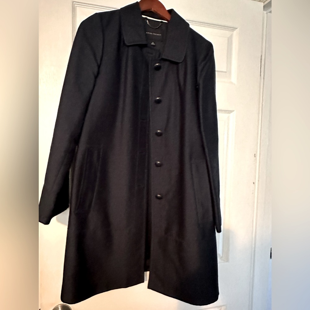 Banana Republic navy blue tailored coat with lining